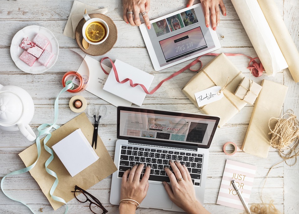 Urban Indian Youth Spends 120 Minutes on Social Media Daily, with Female Users Leading E-commerce Engagement: New Report Reveals